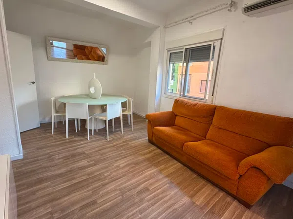 Piso en Calle Cerdà s/n, Los Ángeles - Foto 1