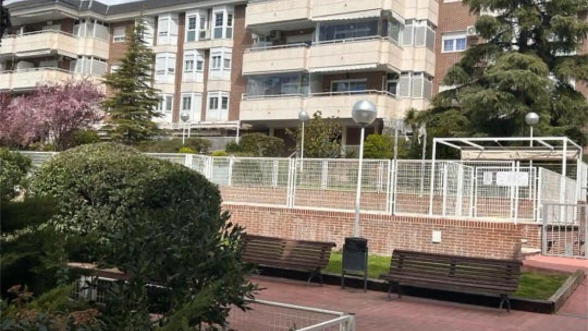 Piso en Sector B - Foto 2