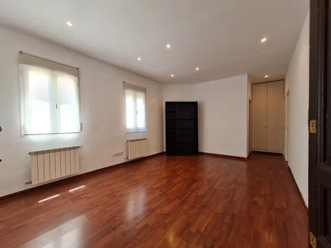 Piso en calle de Bretón de los Herreros, 6