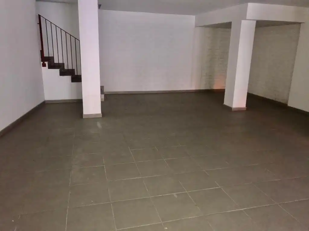 Local comercial en  C/ Don Pelayo - Foto 5