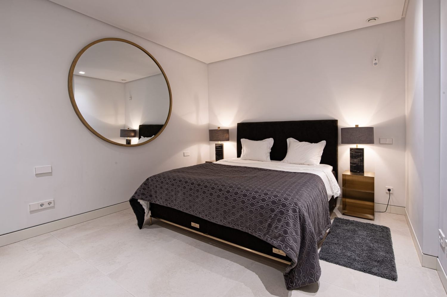 Casa independiente en Barrio La Carolina-Guadalpín - Foto 19