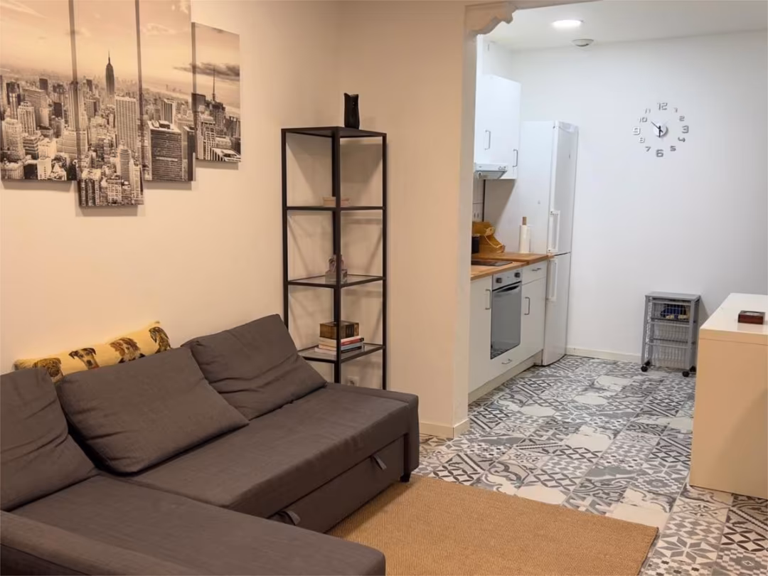 Piso en  Carrer de la Sagrada Família 60 - Foto 8