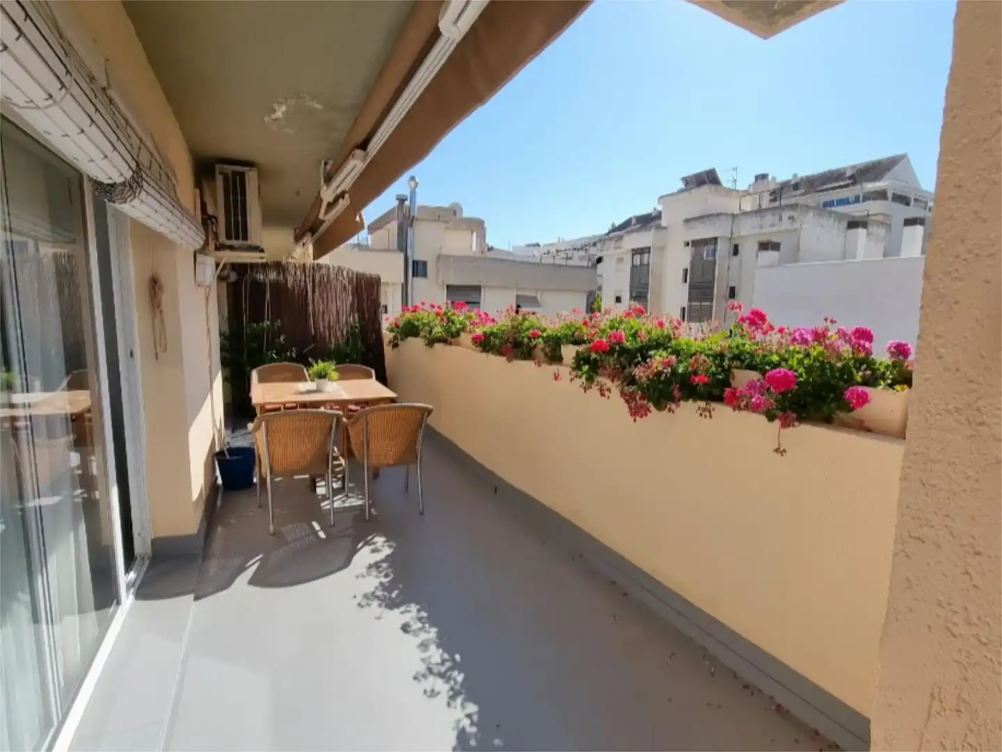 Ático en  Calle Notario Luis Oliver 11 - Foto 4