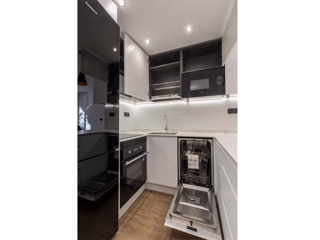 Piso en  Calle de Arturo Baldasano 7 - Foto 16