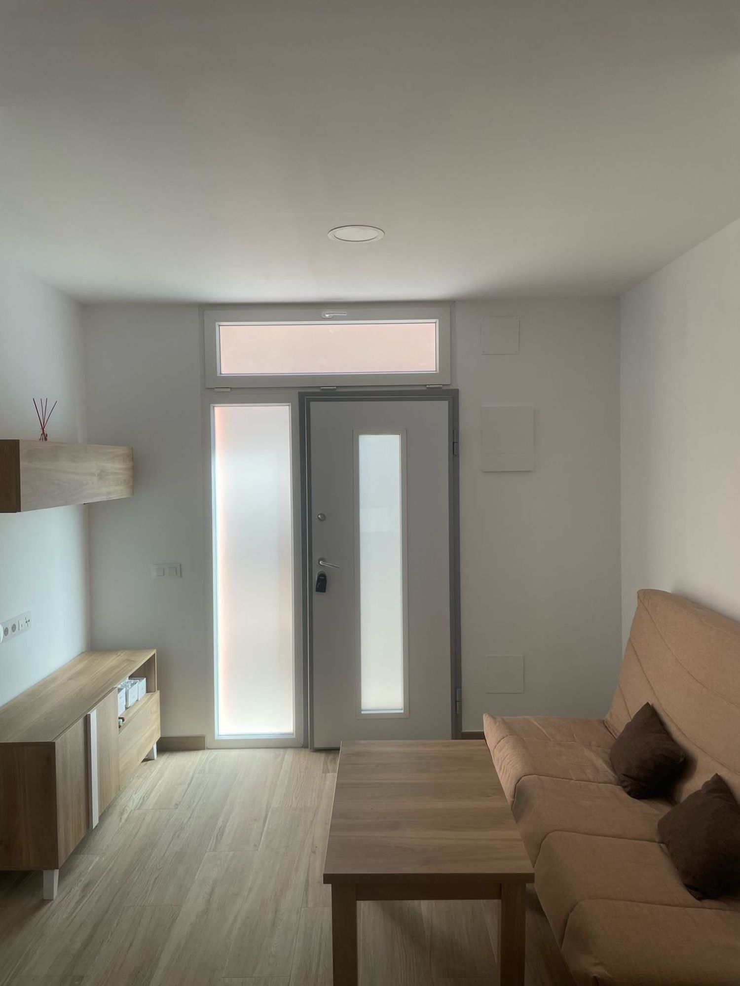 Estudio en calle de Barrionuevo, 8