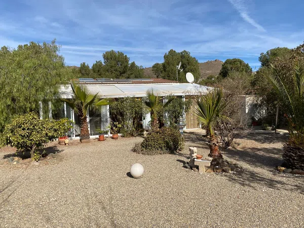 Casa rural en Lugar las Cruceticas, 39, Tébar - Los Arejos, Tébar - Los Arejos - Foto 1