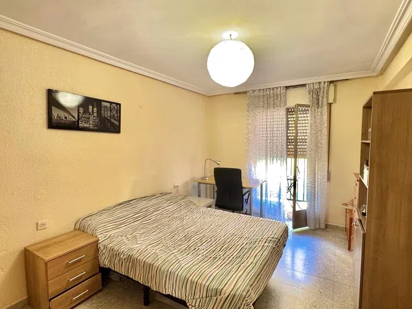 Piso en calle Don Bosco, 13