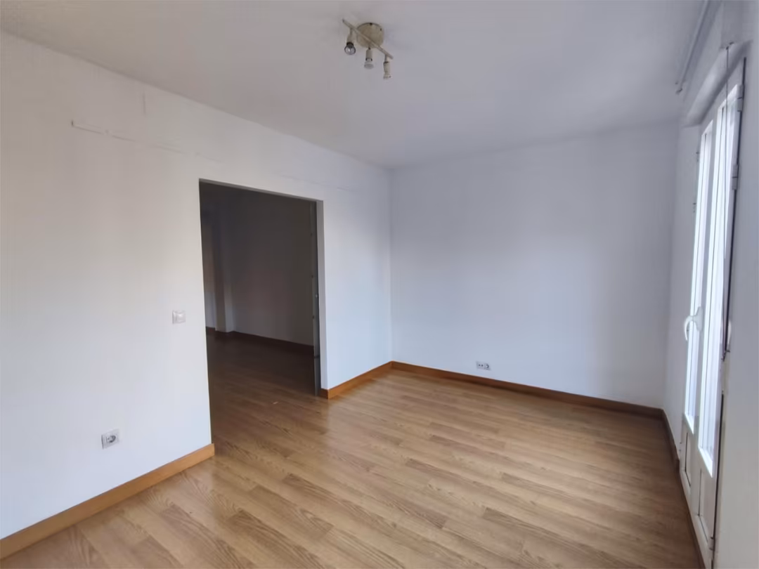 Piso en  Calle de la Infanta Mercedes 3 - Foto 6