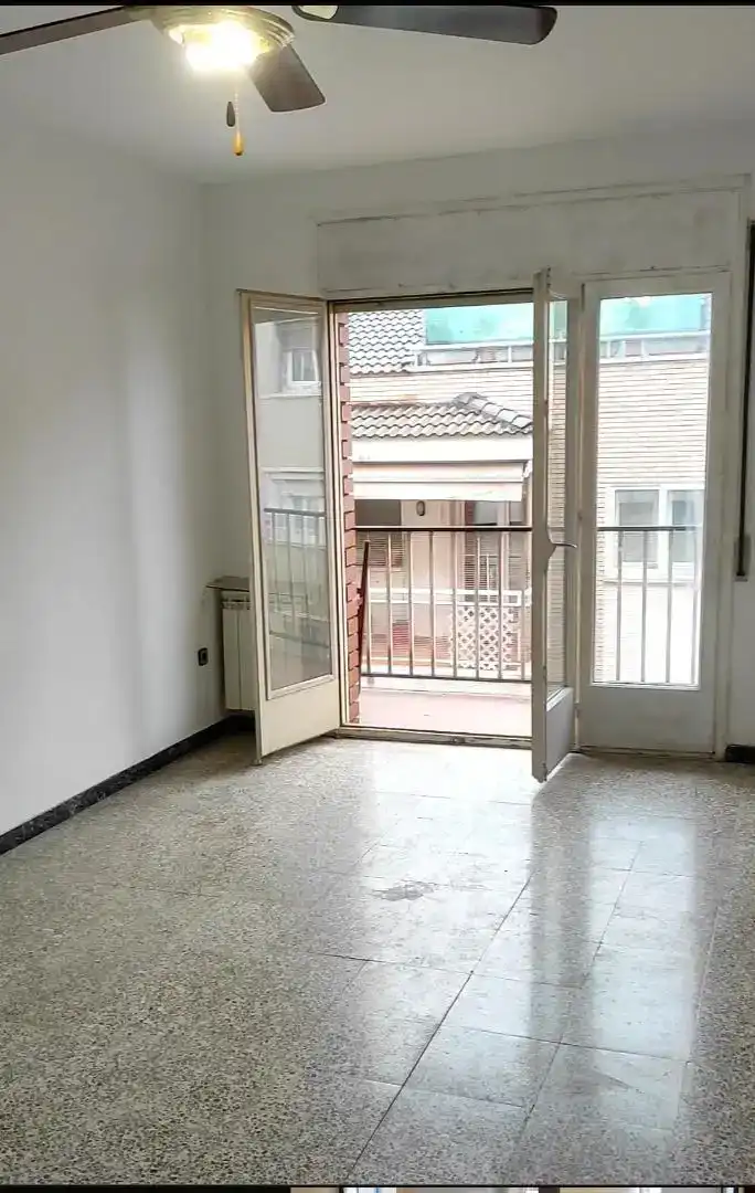 Piso en  Carrer de Tarragona 14 - Foto 2