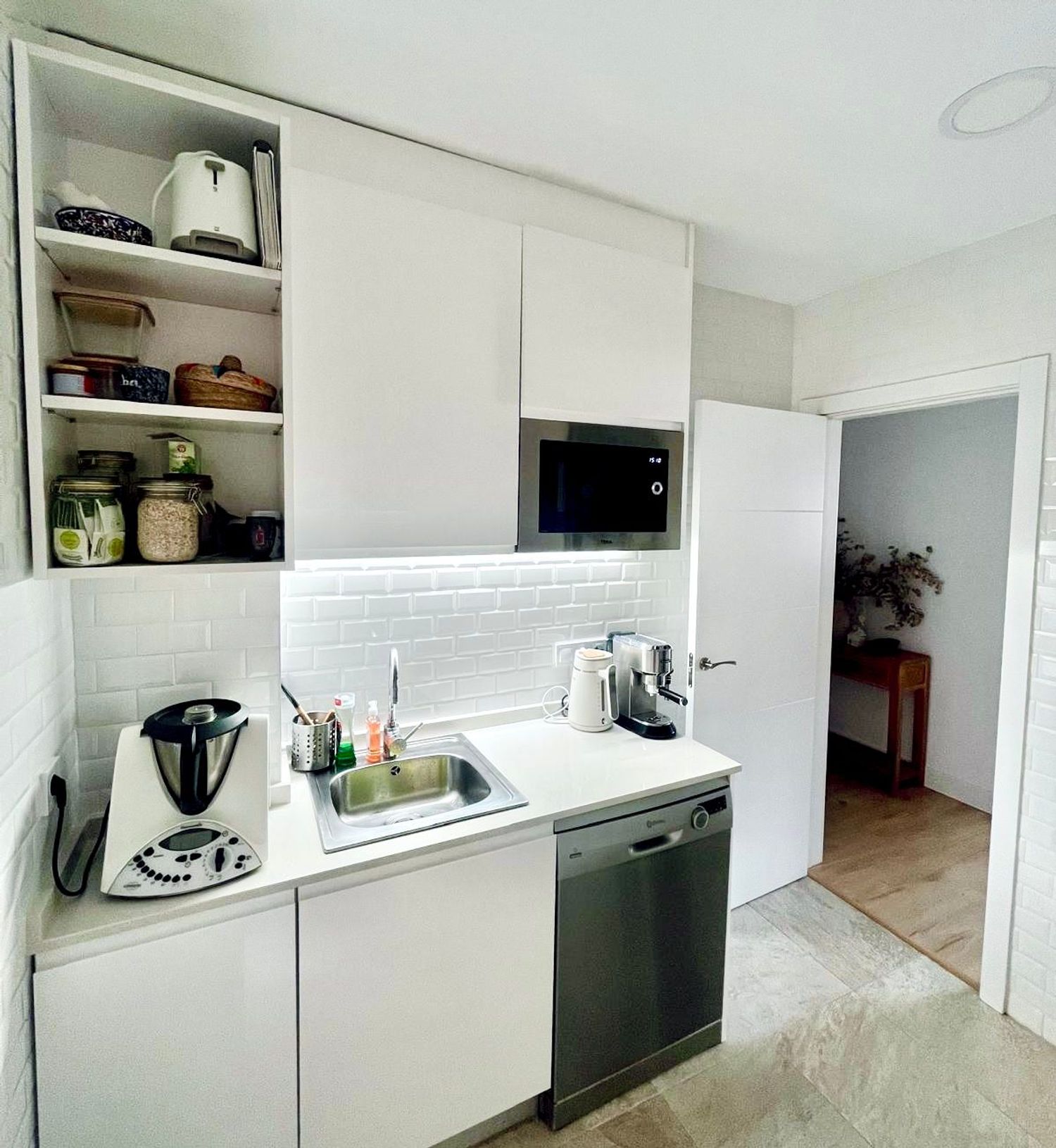 Piso en calle de Jerónima Llorente, 74 - Foto 7