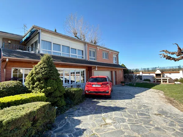 Casa independiente en Urbanización Torres de San Lamberto, 17 - Foto 2