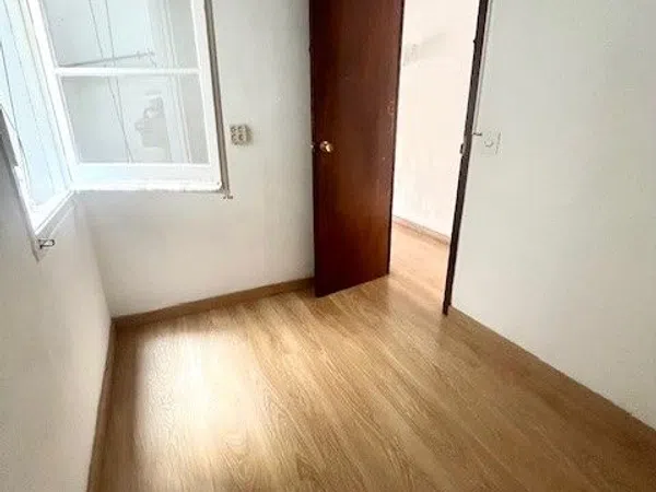 Piso en Calle de Panissars, Sants - Foto 11