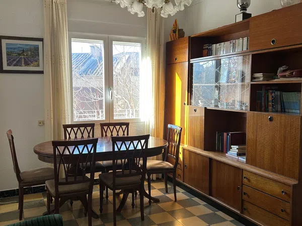 Piso en calle de Alonso V, 26