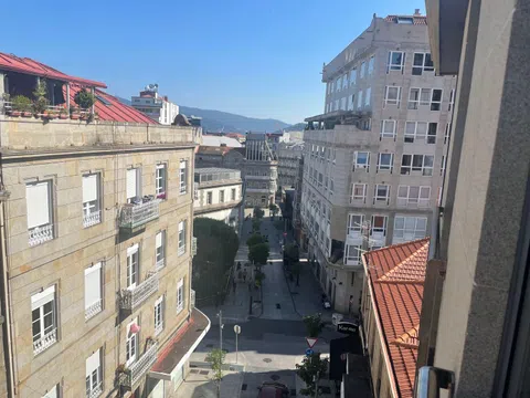 Estudio en calle da Ronda de Don Bosco, 52 - Foto 18