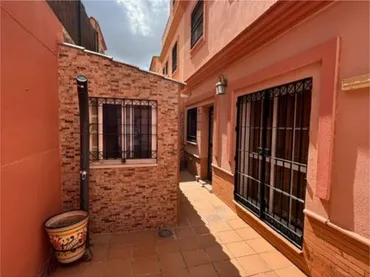 Chalet en Tomares - Foto 19