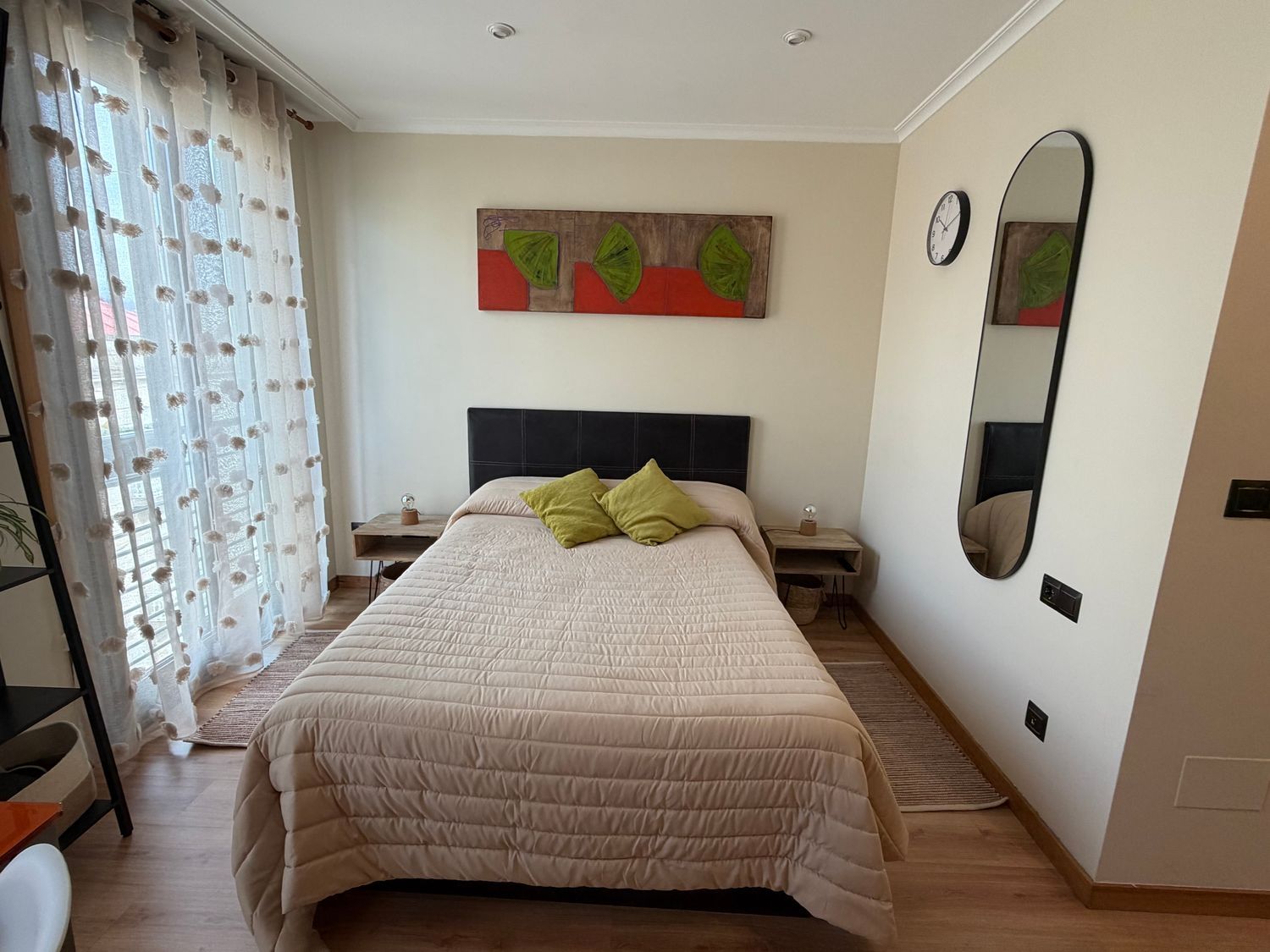 Estudio en calle da Ronda de Don Bosco, 52 - Foto 2