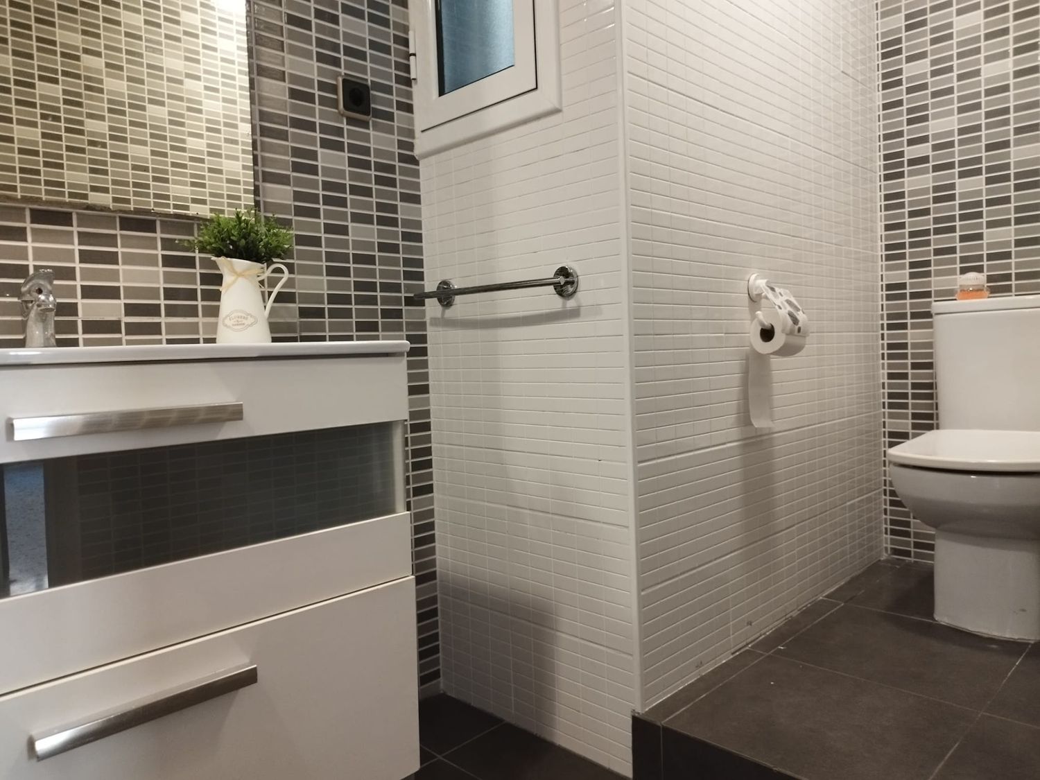 Piso en avenida Mediterrani, 4 - Foto 6