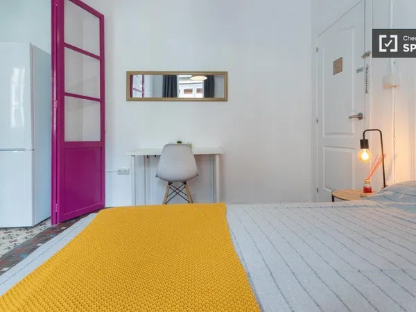 Estudio en Calle de Sant Miquel - Foto 4