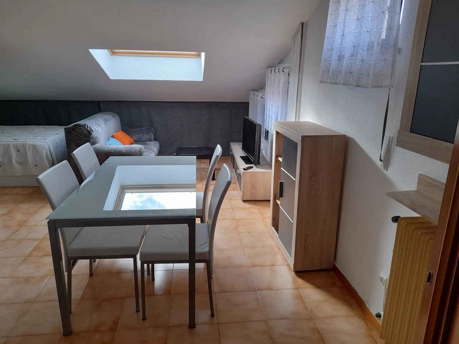 Estudio en avenida Reyes de España, 26 - Foto 1