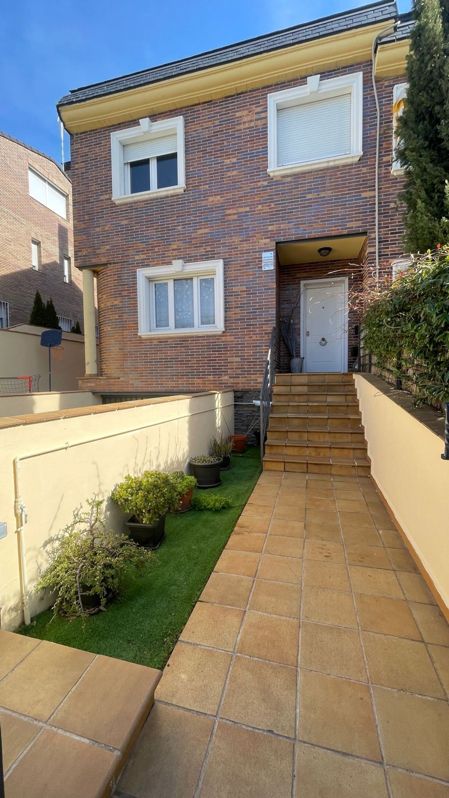 Chalet pareado en Barrio Somosaguas - Foto 2