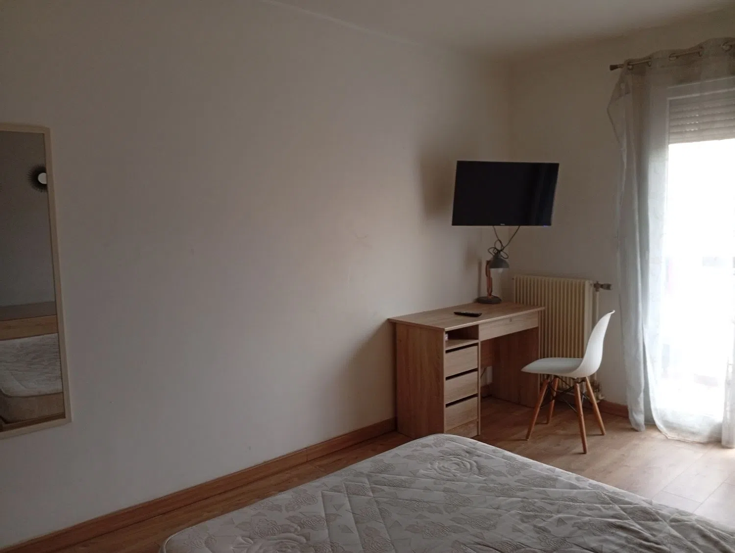 Estudio en avenida de Martí Pujol, 22 - Foto 2