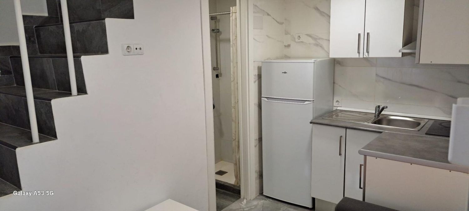 Piso en San Blas - Foto 2
