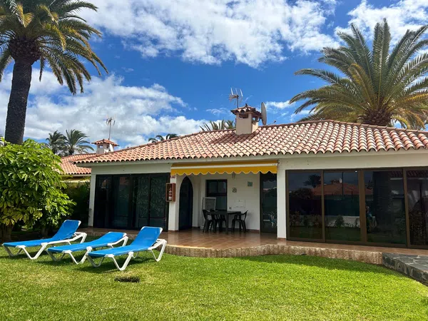 Chalet pareado en Avenida de Gran Canaria, 14 - Foto 1