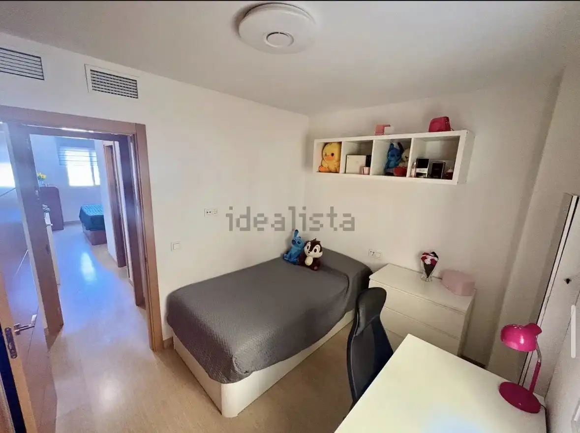 Piso en  Calle Mercedes Llopart 2 - Foto 19