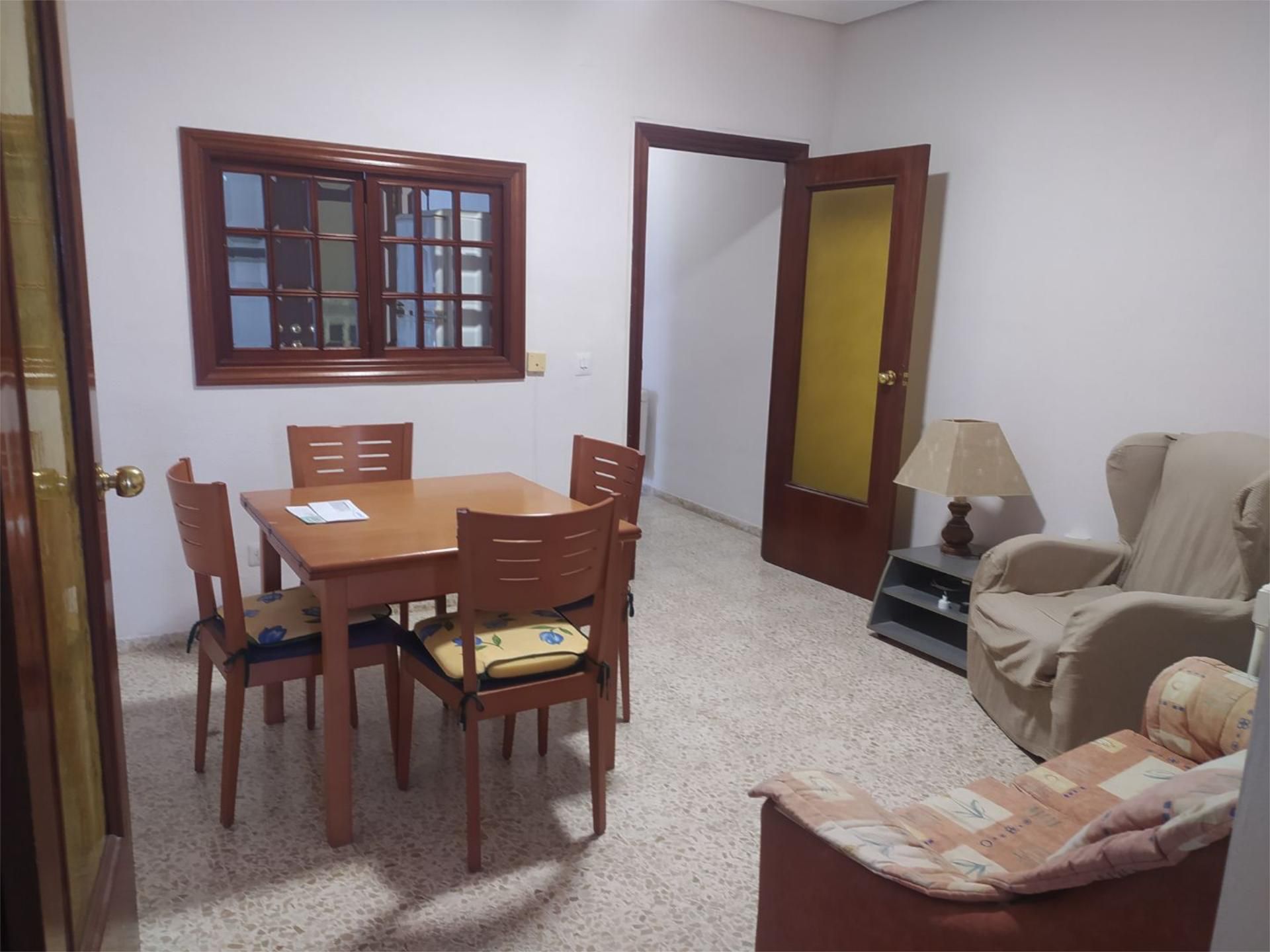 Piso en  Avenida de la Reina Mercedes 19 - Foto 3