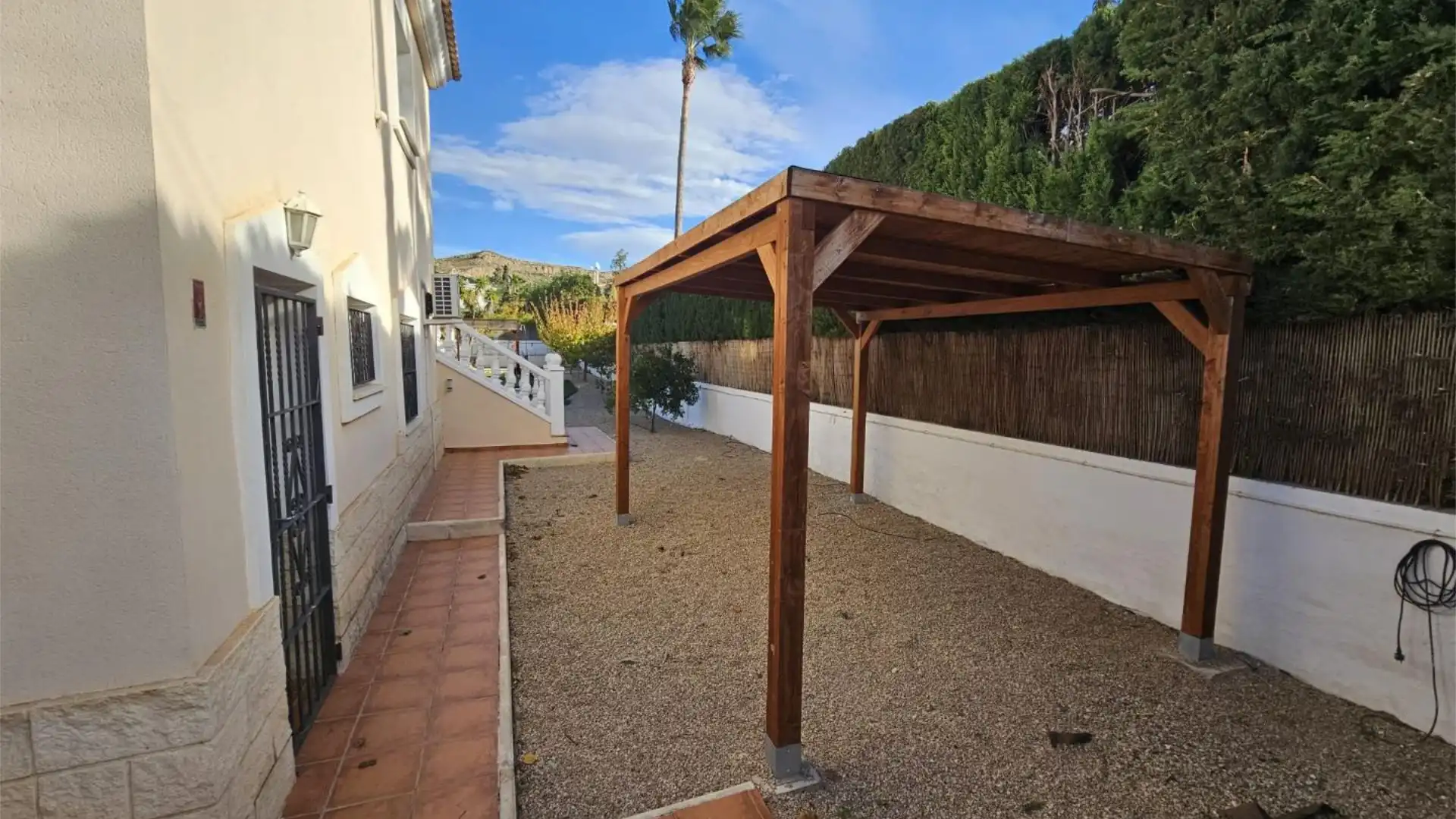 Chalet en  Carrer de la Limonita 9 - Foto 3