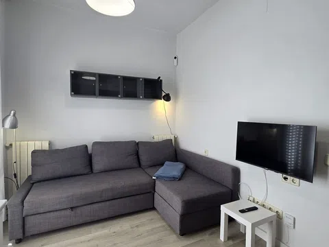 Ático en calle de Villarroel, 42 - Foto 2