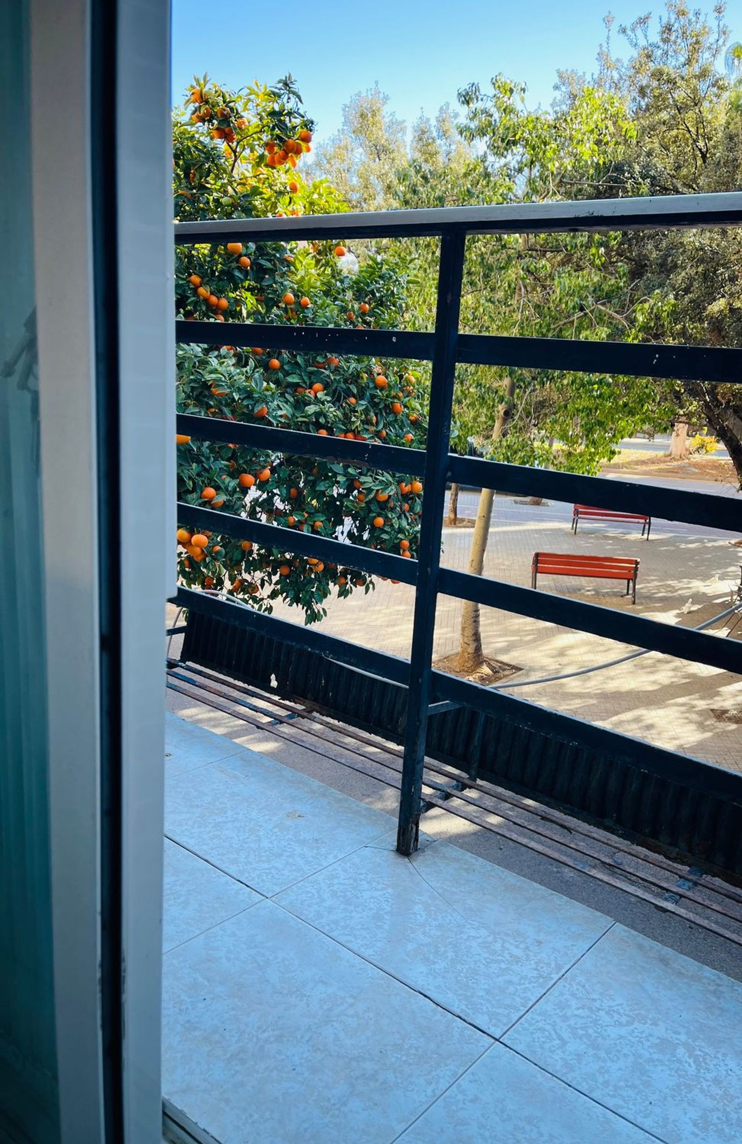 Piso en calle de Tirant lo Blanch, 25