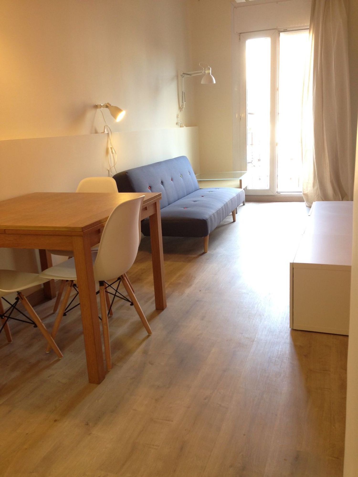 Piso en Barrio Sants - Foto 2