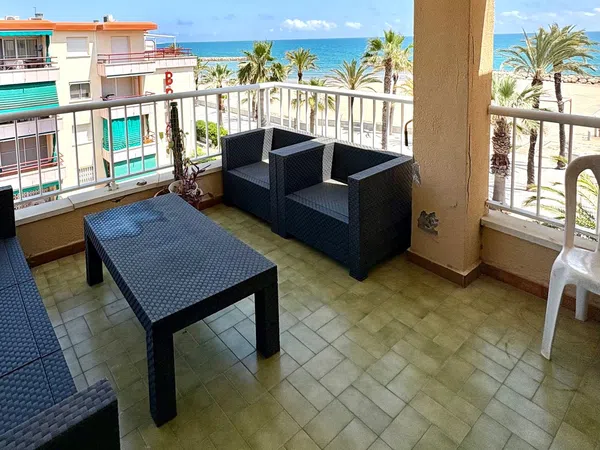 Ático en paseo Voramar, 5