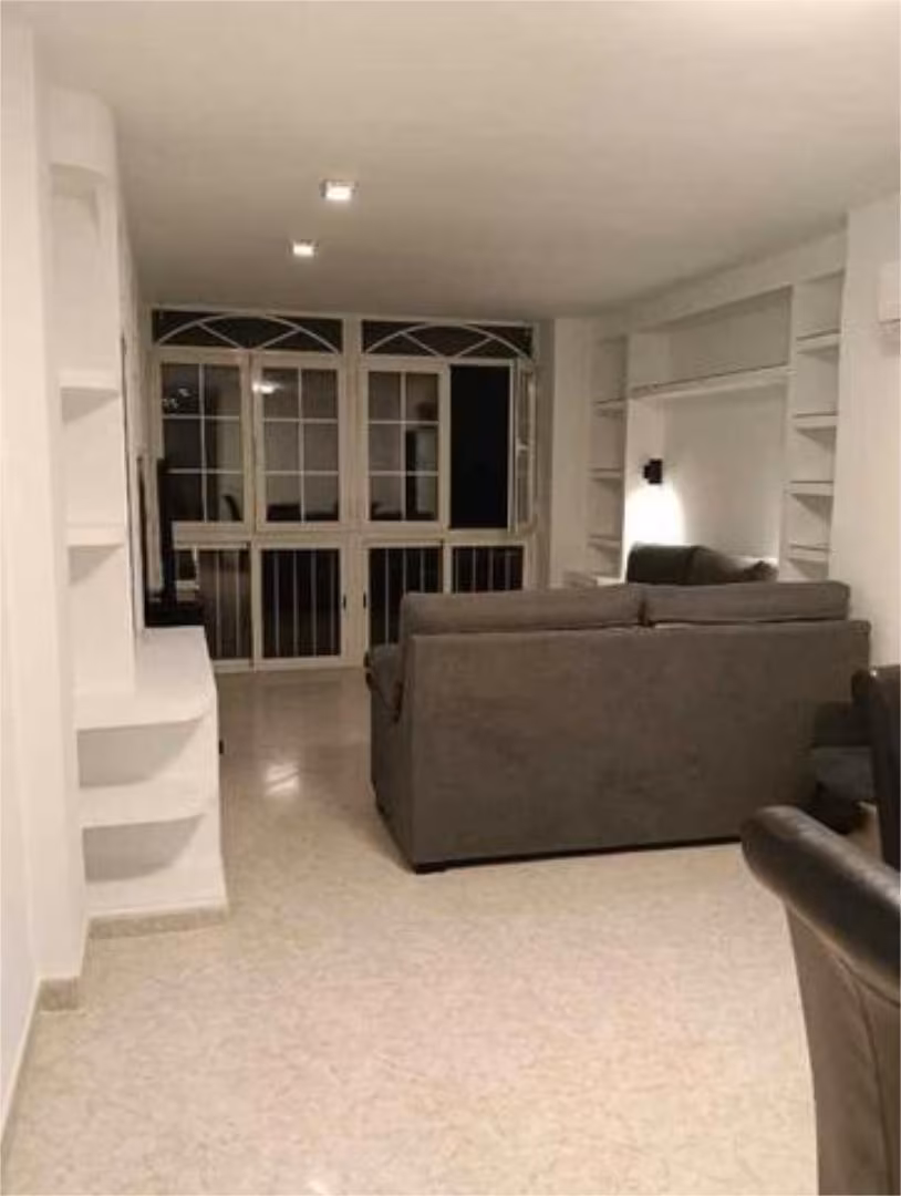 Piso en Cervantes - Foto 2