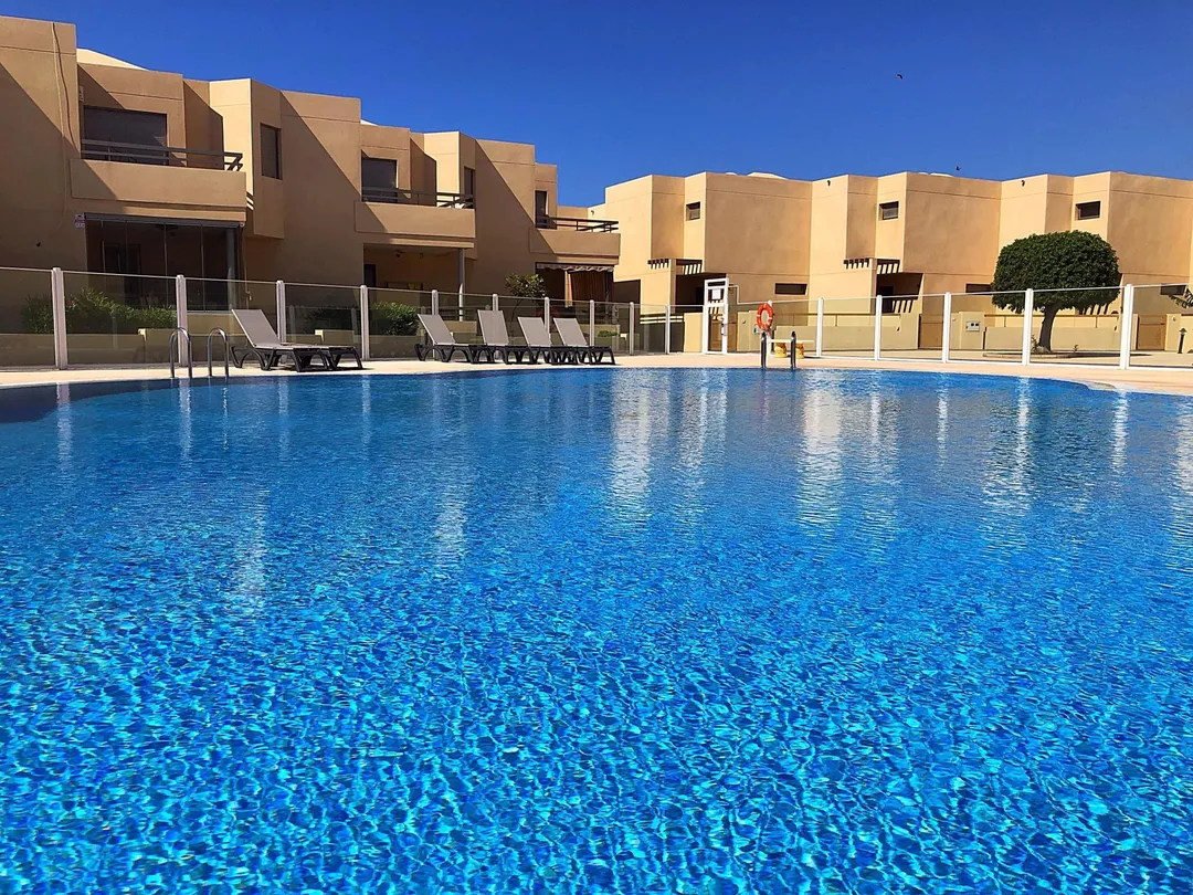 Casa adosada en  Calle El Cano 13 - Foto 1