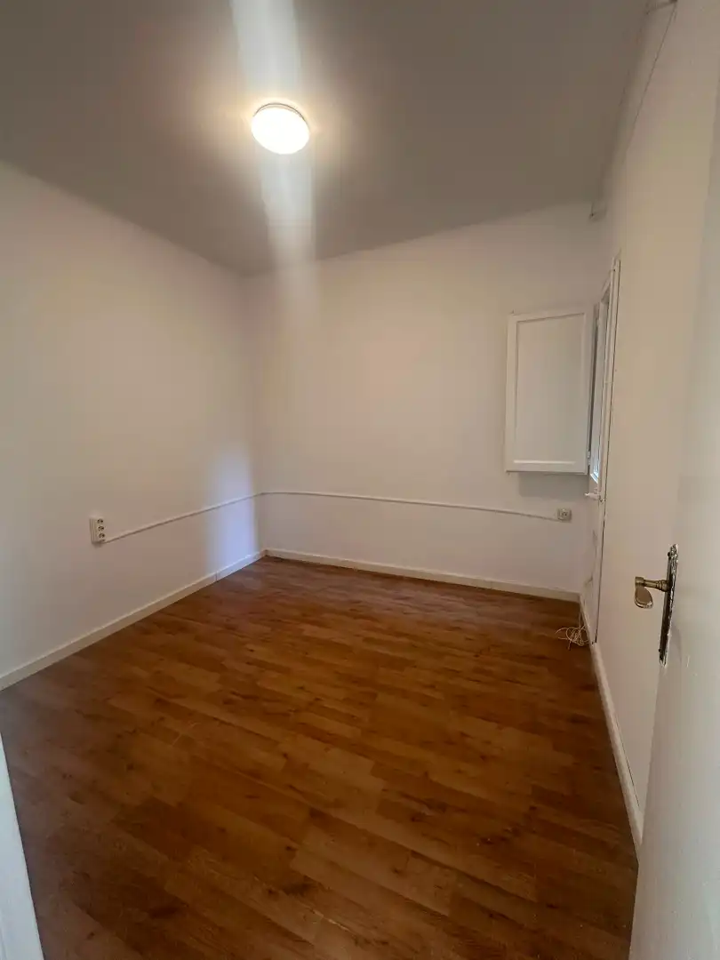 Piso en  Carrer de Sardenya 151 - Foto 4