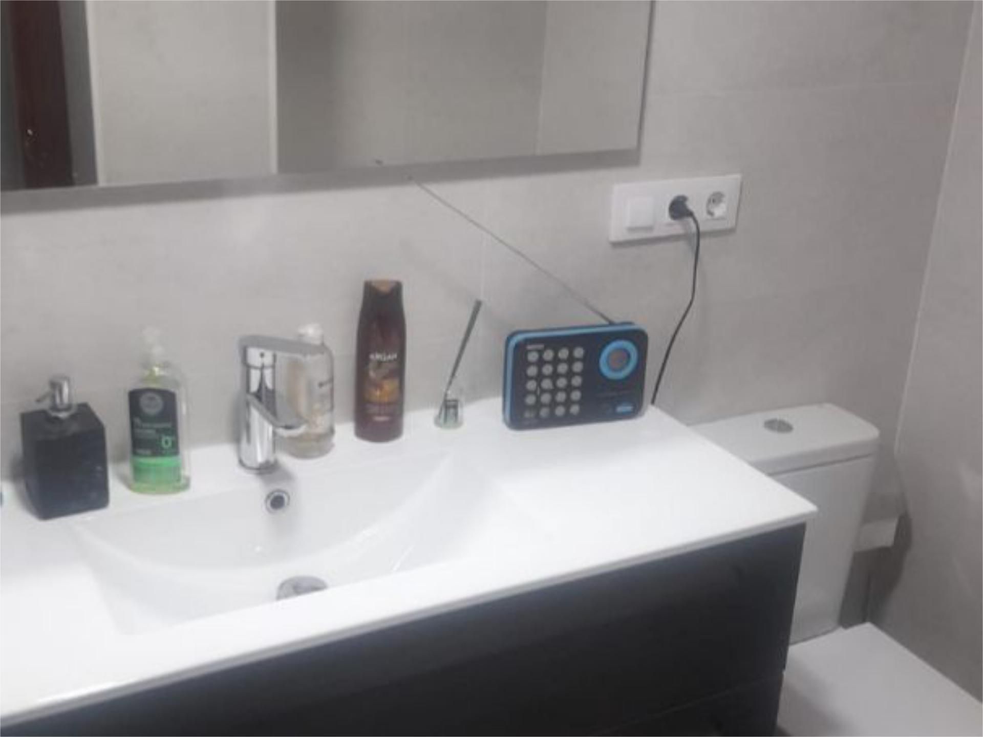 Piso en  Avenida de Libia 55 - Foto 10