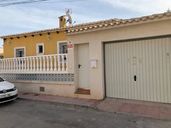Casa o chalet independiente en Calle Salvador Dalí, 33, Los Balcones - Los Altos del Edén - Foto 2
