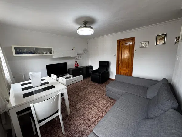 Piso en calle Cómpeta, 27 - Foto 3