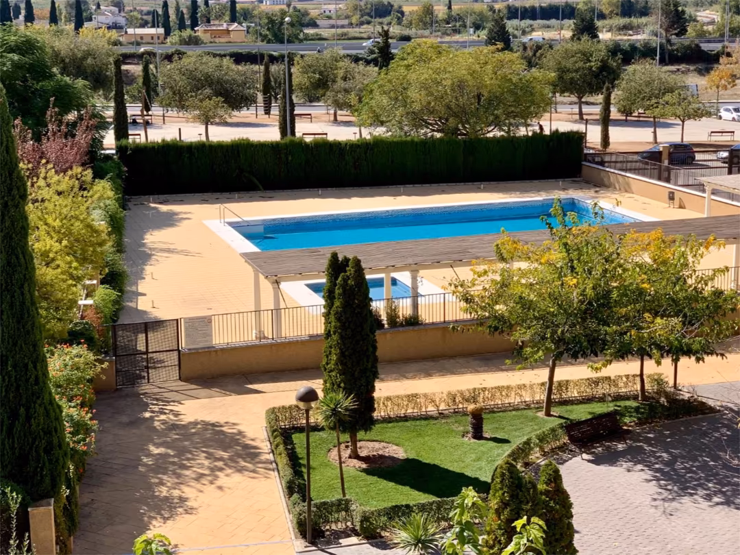 Piso en  Calle Yegen 3 - Foto 10