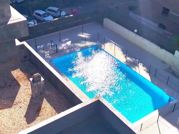 Piso en calle de Julián Besteiro, 35