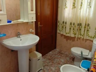 Chalet en barrio - Foto 4
