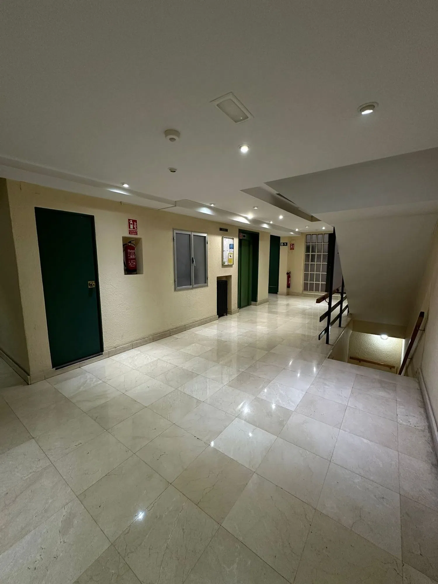 Estudio en Barrio Salvador - Foto 10