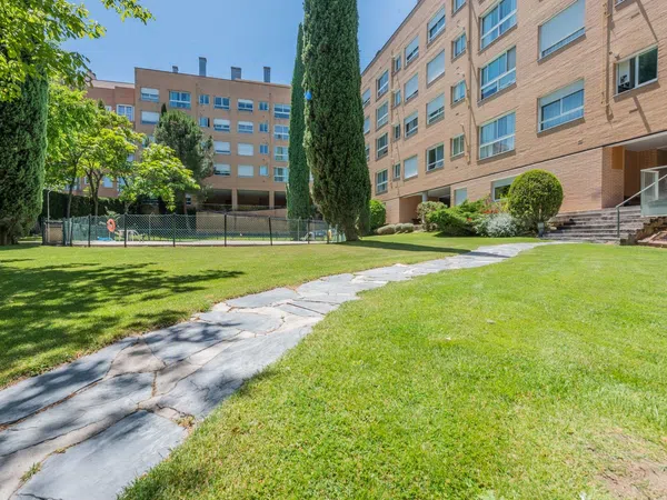 Piso en Barrio Conde Orgaz-Piovera - Foto 12