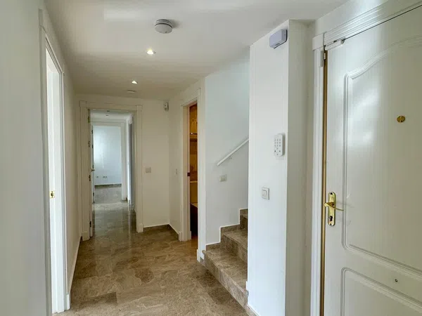 Dúplex en Urbanización Los Naranjos de Marbella, 7 - Foto 1