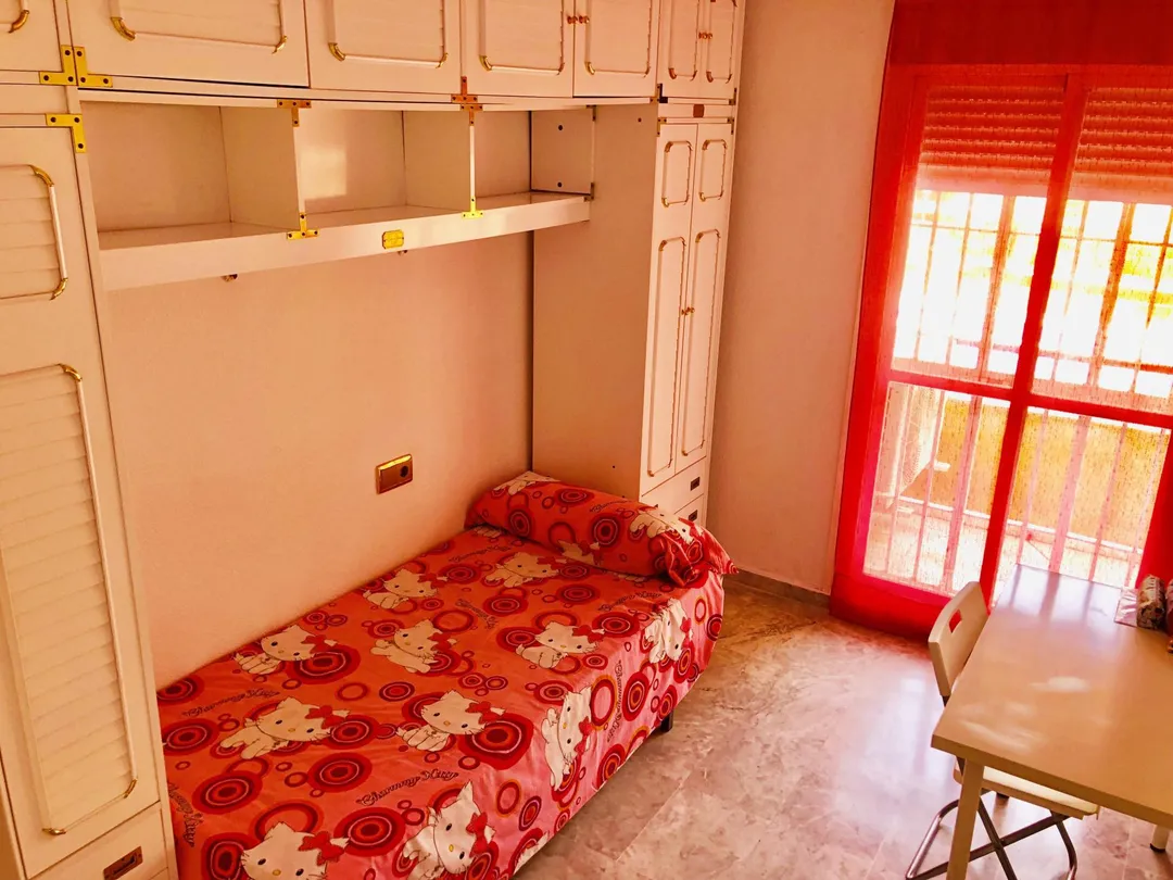 Piso en  Calle Tharsis 26 - Foto 3