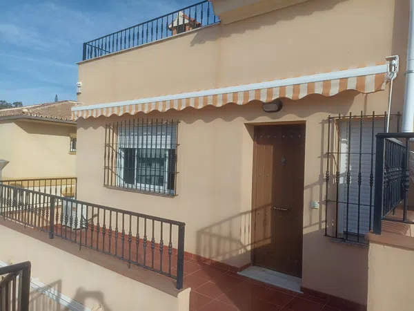 Chalet adosado en camino Paredes, 2 a