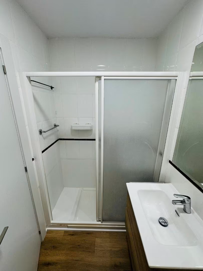 Apartamento en  Calle Marques de la Ensenada 8 - Foto 2