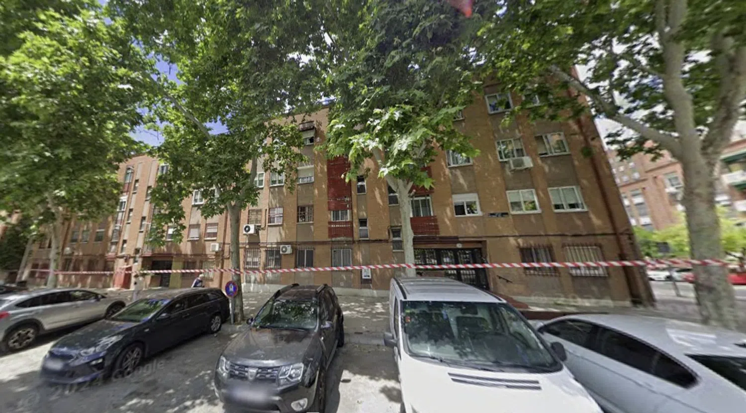 Piso en calle Vecinos del Pozo, 1 - Foto 1